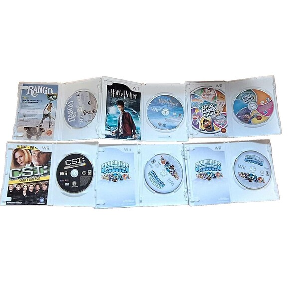 Wii Games Lot Of 6 Bundle with books - Picture 4 of 6